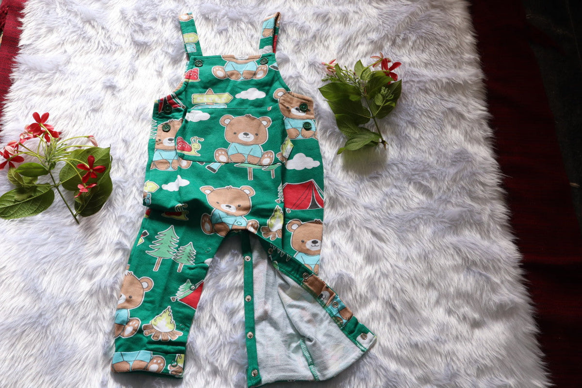 Babyhug Cotton Teddy Bear Printed Dungaree Set
