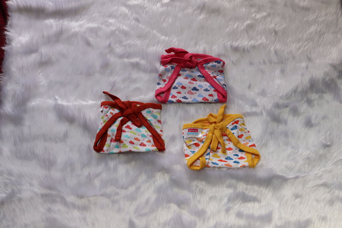 Baby Hug Reusable Cotton Nappies (Pack of 3) – Soft Tie-Up Cloth Diapers